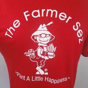 Red plant lover tee